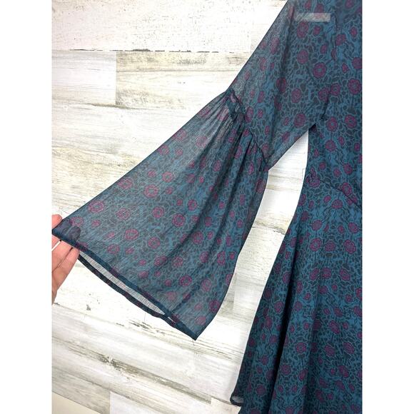 Miami Women’s XS Blue Pine Bell Sleeve Lined Lightweight Boho Mini Dress - Picture 3 of 6